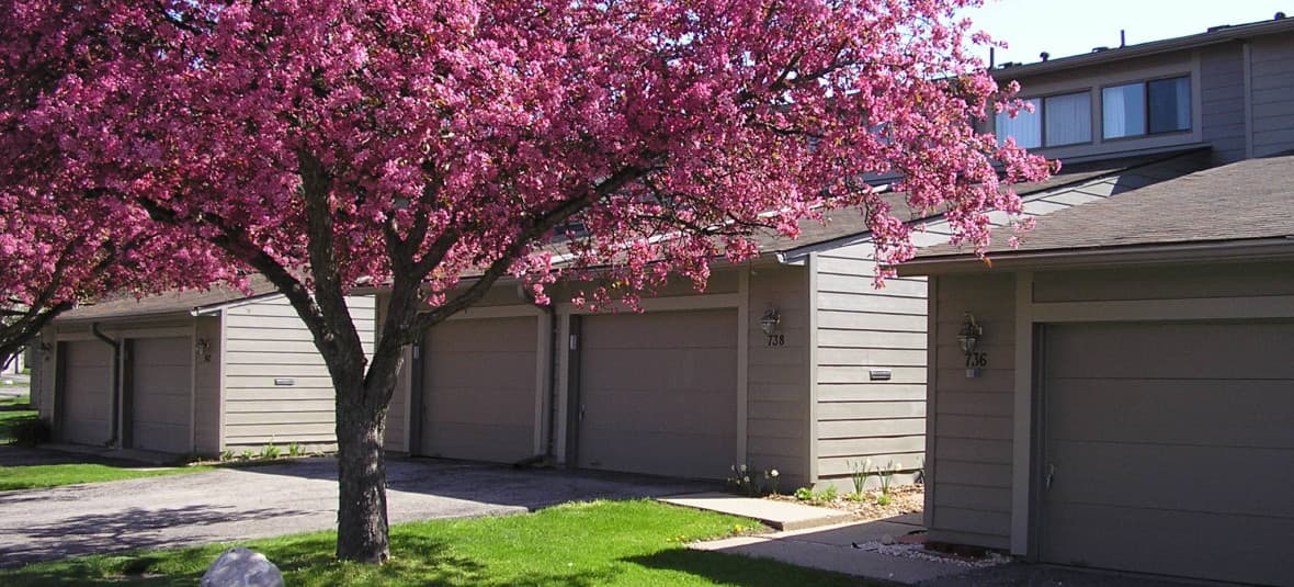 Geddes Lake Condominiums