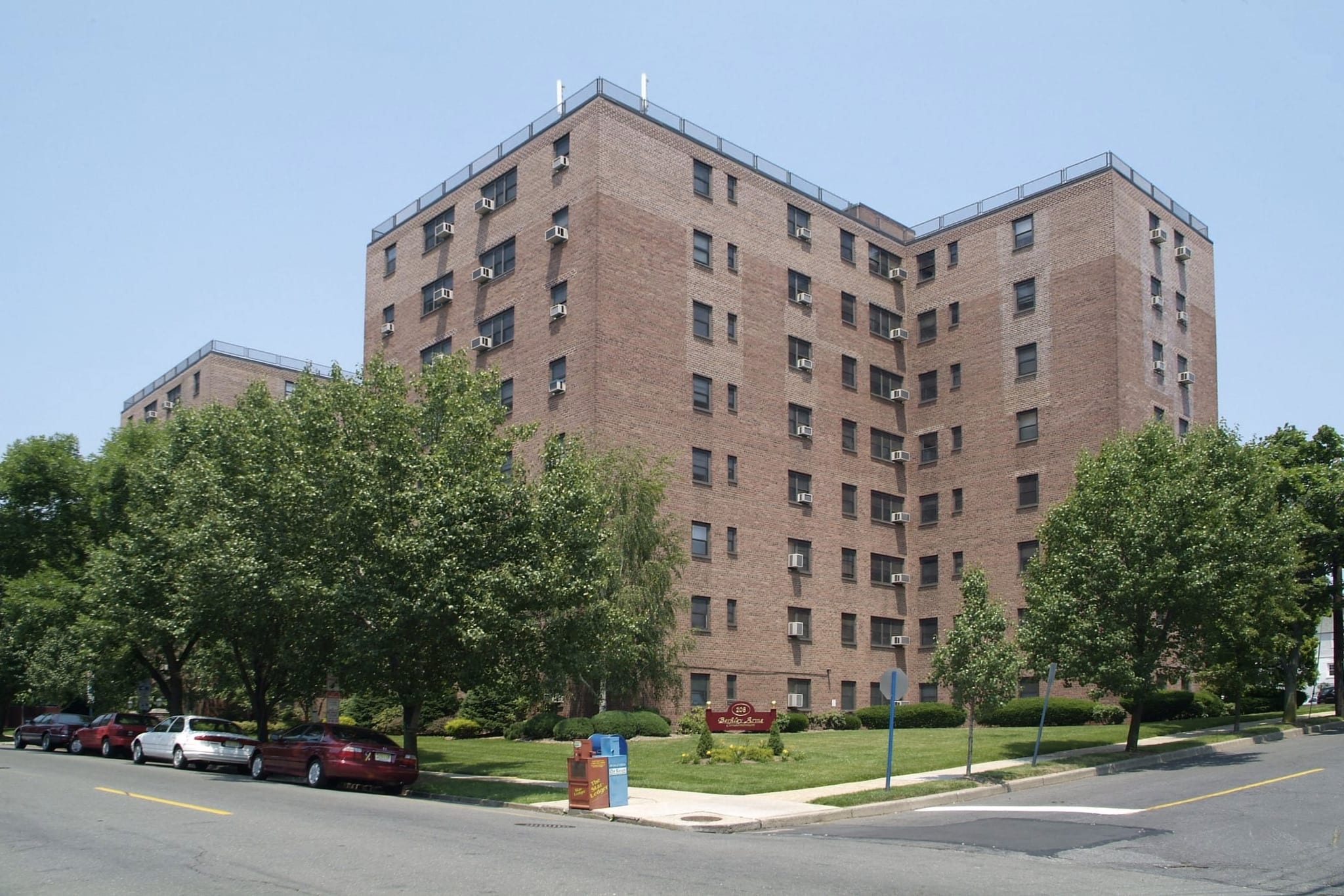 Berkley Arms, Hackensack, NJ